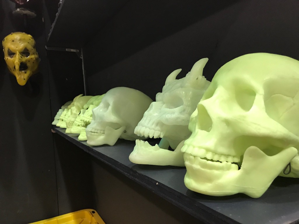 Horned Glow Skulls